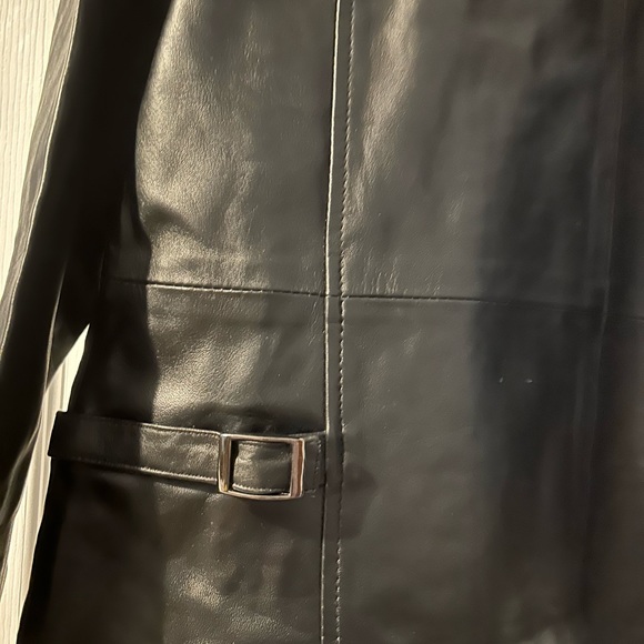 VINTAGE 90’s GENUINE LAMB LEATHER JACKET! - Picture 7 of 8